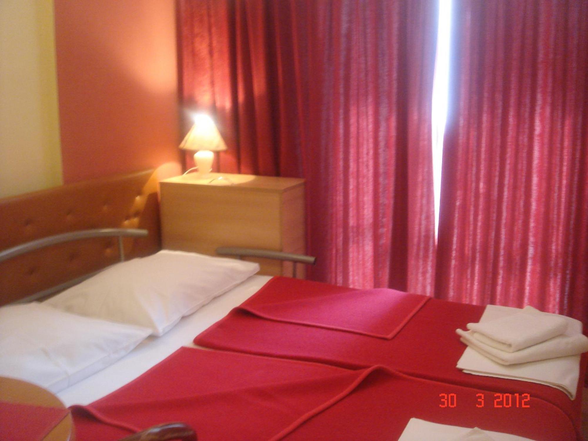 Aparthotel Pecic Gradac  Exterior foto