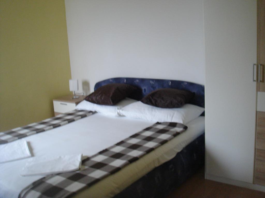 Aparthotel Pecic Gradac  Exterior foto