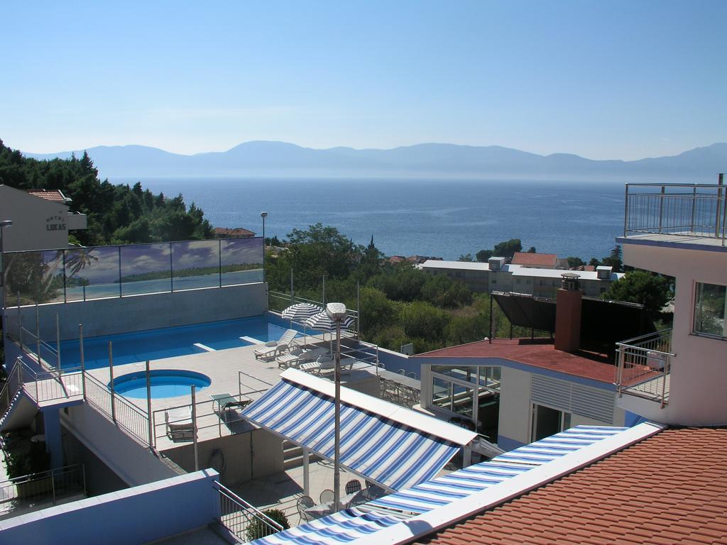 Aparthotel Pecic Gradac  Exterior foto